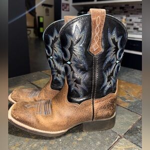 Ariat Kids tombstone square toe Western Boots